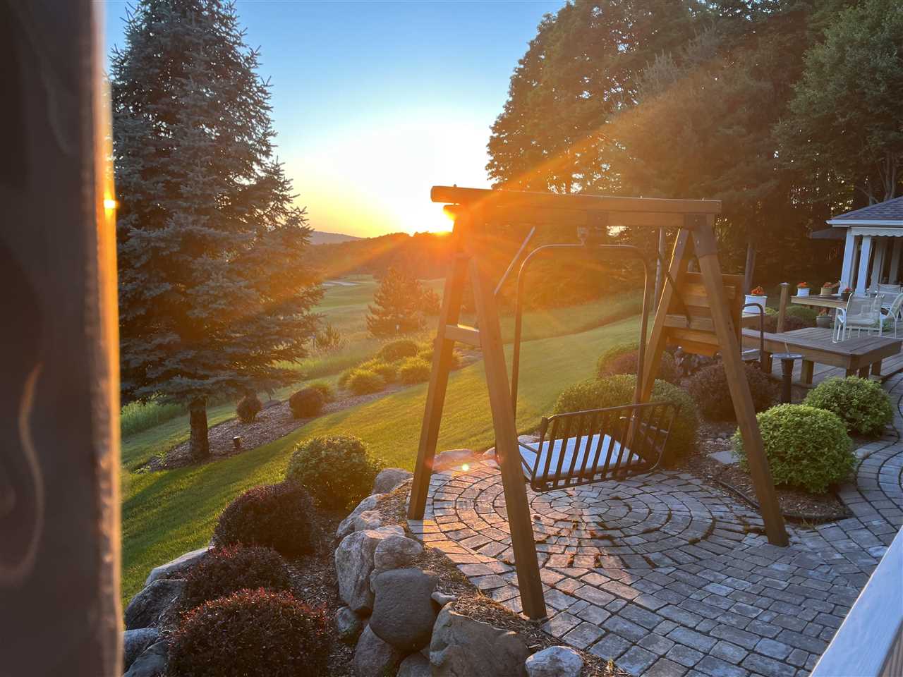 1022 Ridgeline Drive