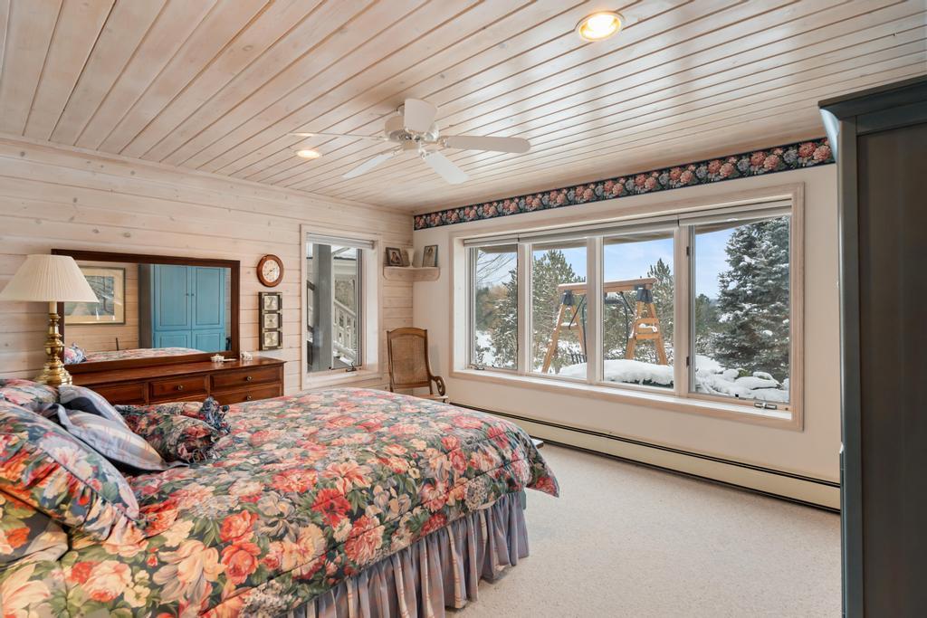 1022 Ridgeline Drive