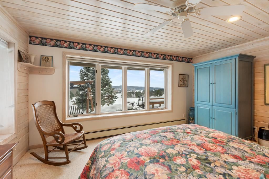 1022 Ridgeline Drive