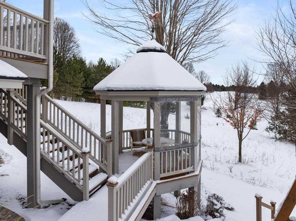 1022 Ridgeline Drive