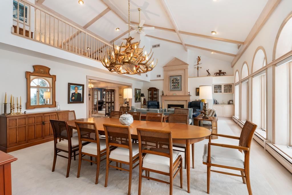 1022 Ridgeline Drive