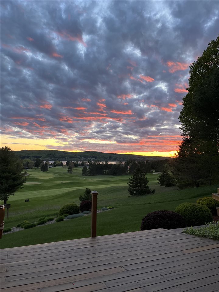 1022 Ridgeline Drive