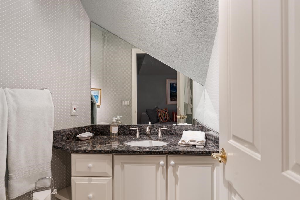 3252 Cliffs Drive Unit: 80