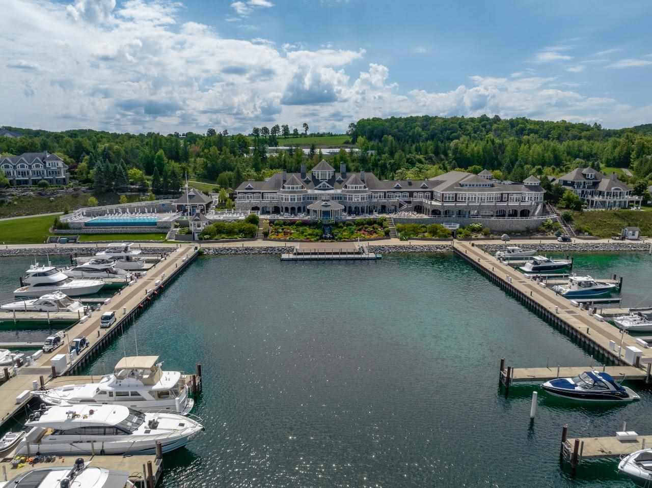 4300 Vista Drive Unit: Unit #49 (B-1)