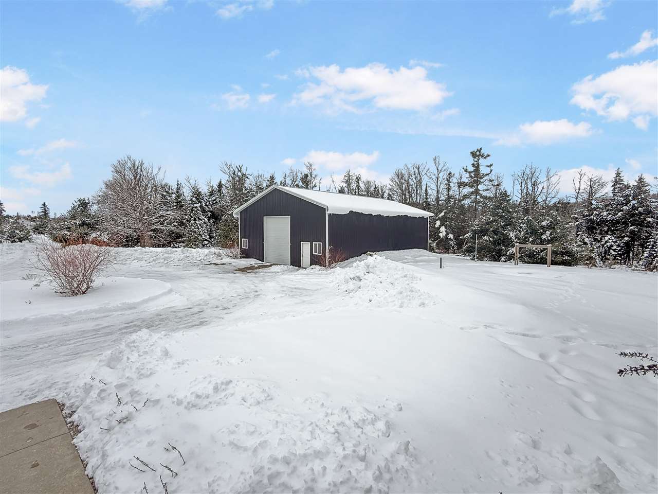 3227 Cemetery Road