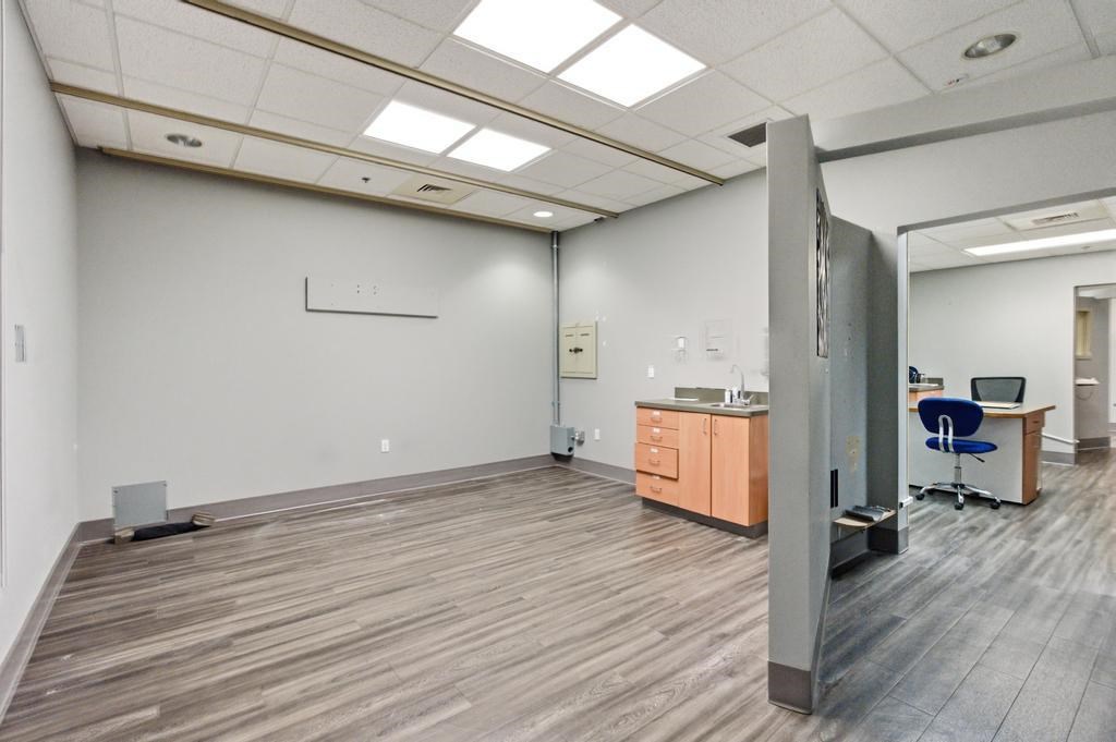 4048 Cedar Bluff Drive