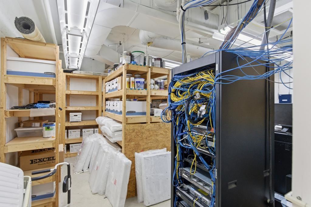 4048 Cedar Bluff Drive