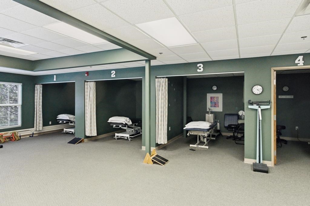 4048 Cedar Bluff Drive