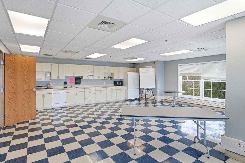 4048 Cedar Bluff Drive