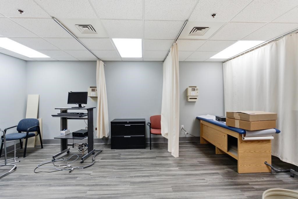 4048 Cedar Bluff Drive