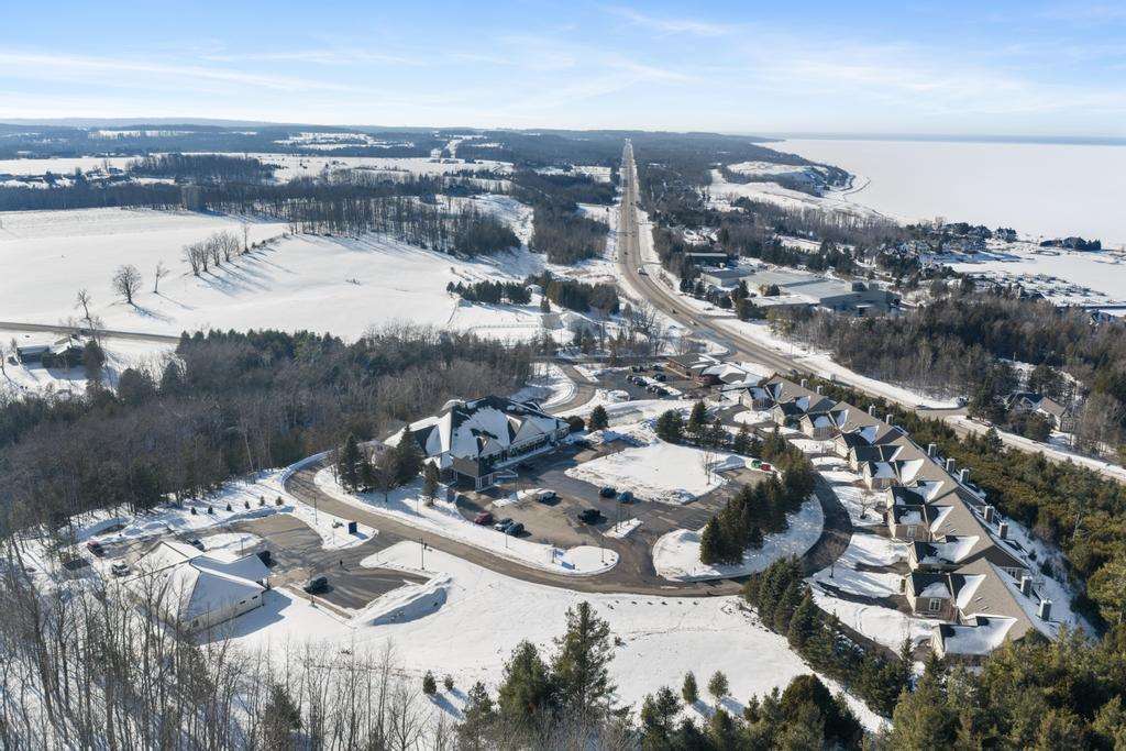 4048 Cedar Bluff Drive