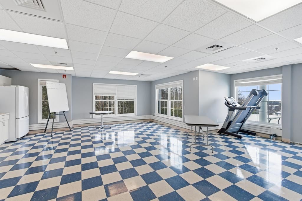 4048 Cedar Bluff Drive