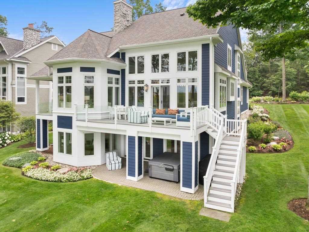 5034 Wildwinds Drive