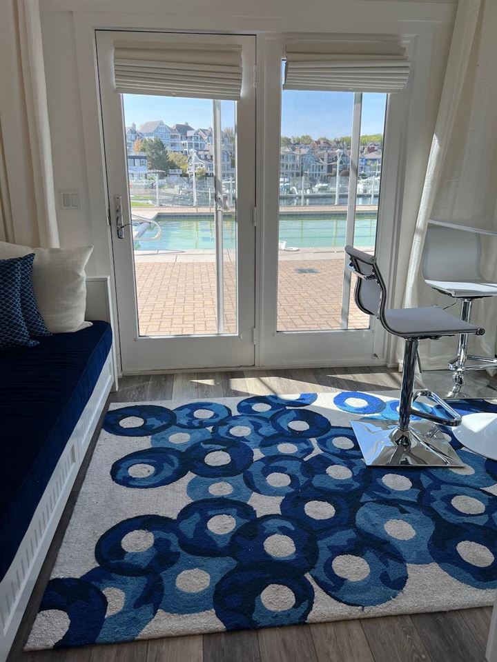 790 Front Street Unit: 3