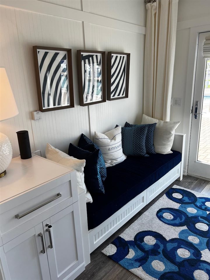 790 Front Street Unit: 3