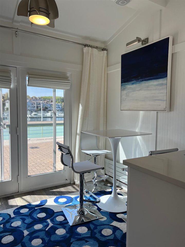 790 Front Street Unit: 3