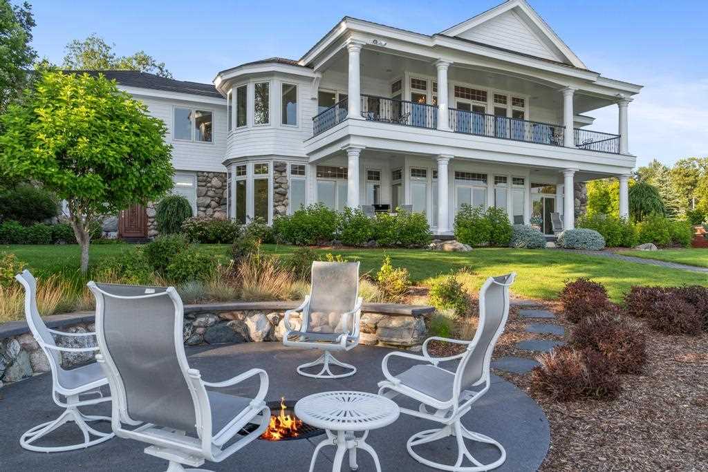 3248 Glenwood Beach Drive