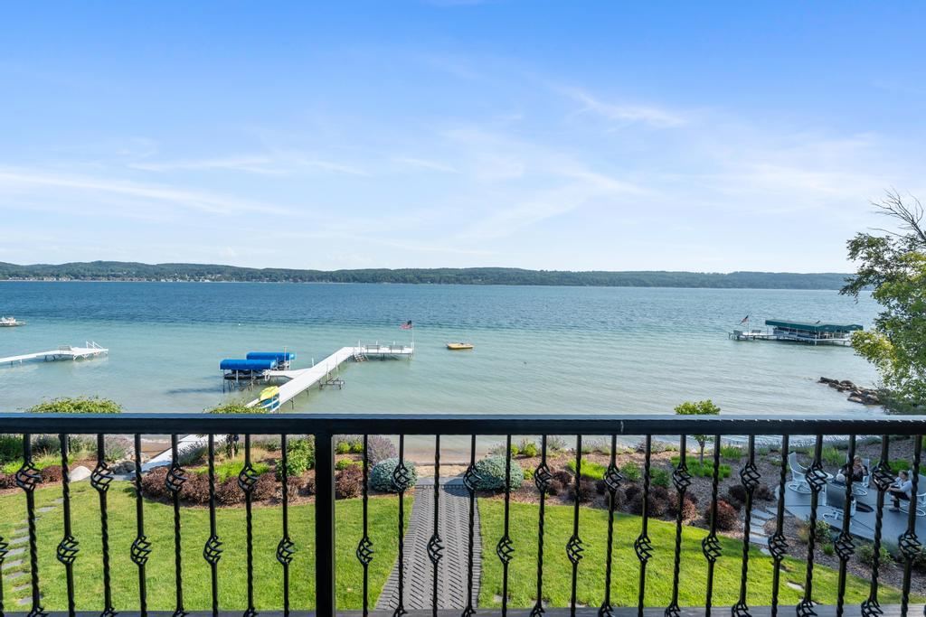 3248 Glenwood Beach Drive