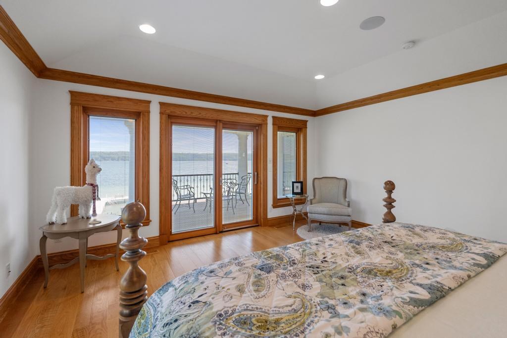 3248 Glenwood Beach Drive