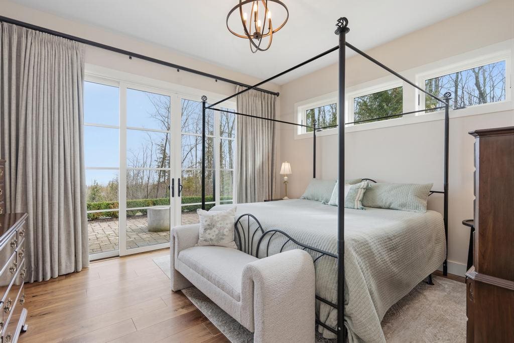 11649 Summerhill Way