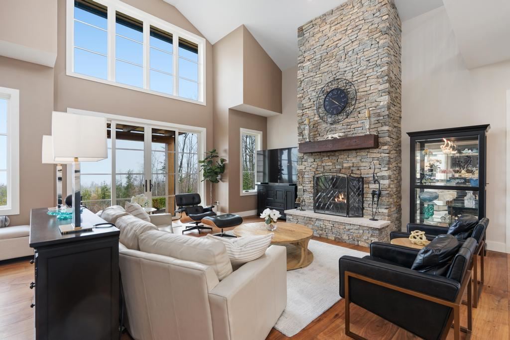 11649 Summerhill Way