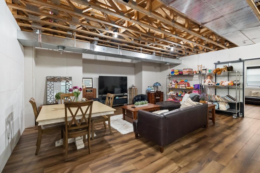 11649 Summerhill Way