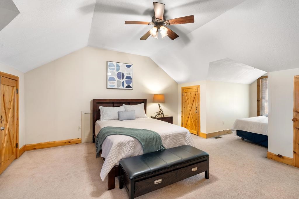 5592 Troon North