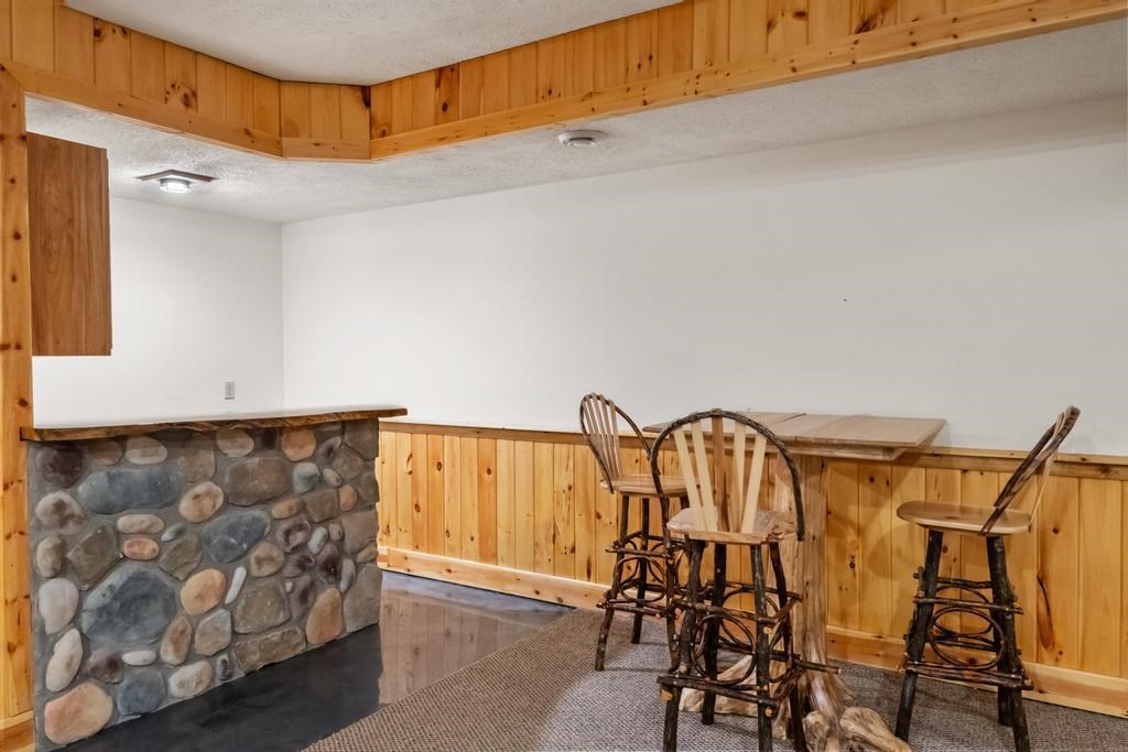 5592 Troon North