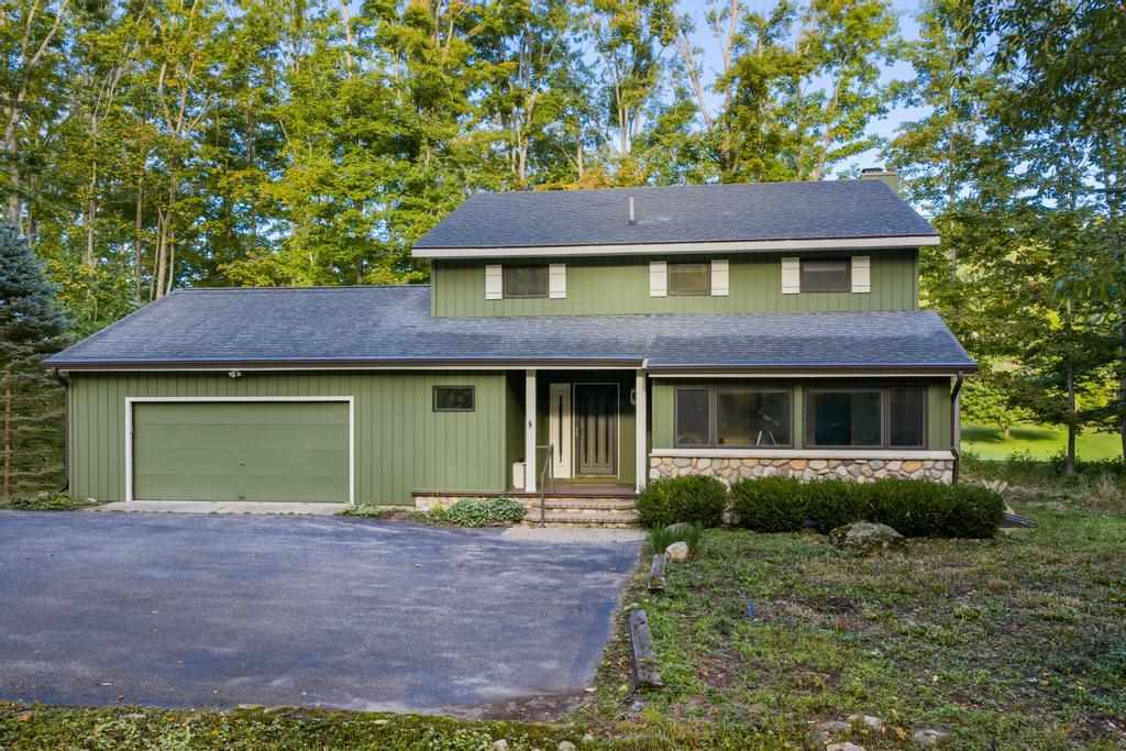 2364 Pinecrest