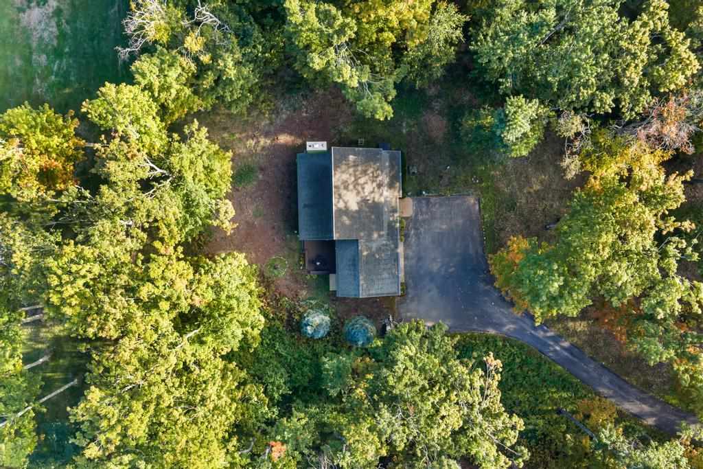 2364 Pinecrest