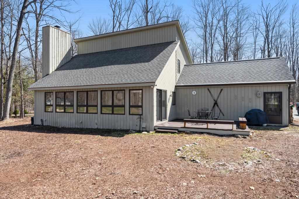 2364 Pinecrest