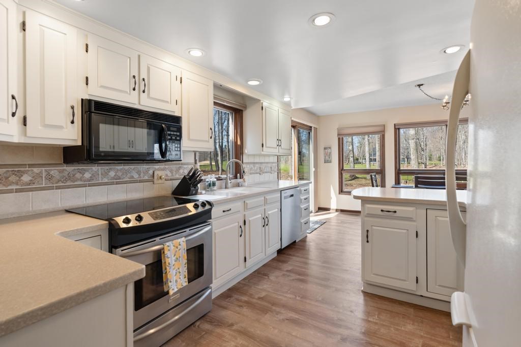 2364 Pinecrest