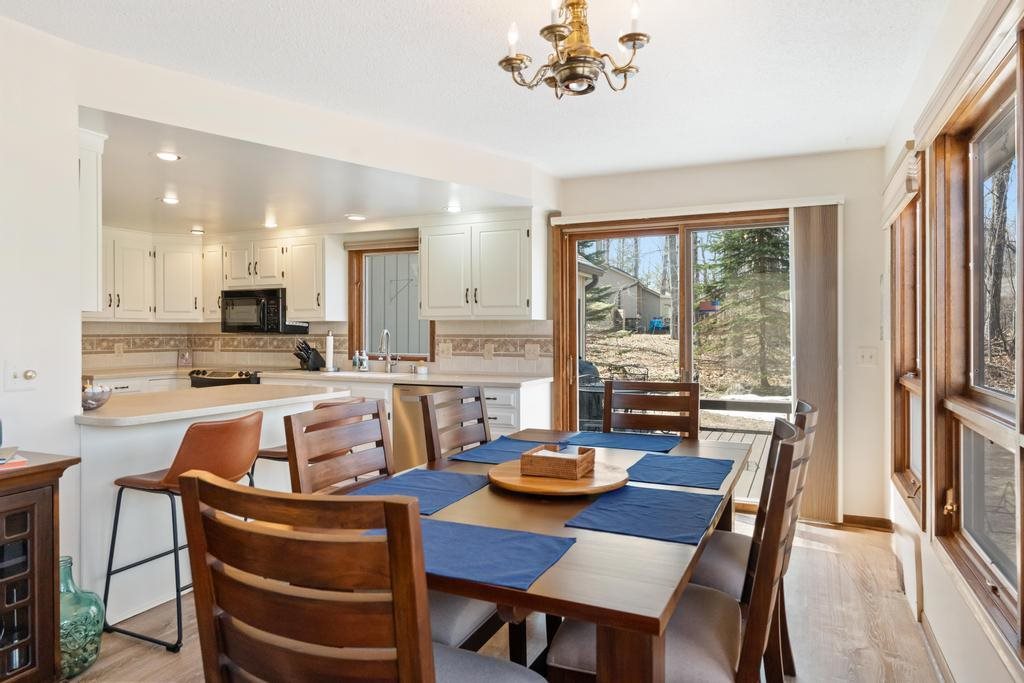 2364 Pinecrest