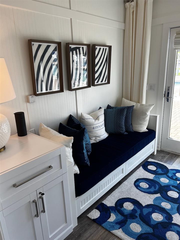 790 Front Street Unit: 3