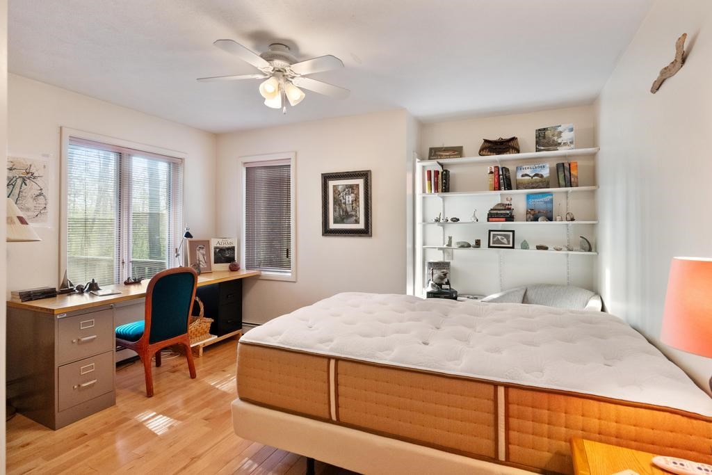 2385 Manitou Trail
