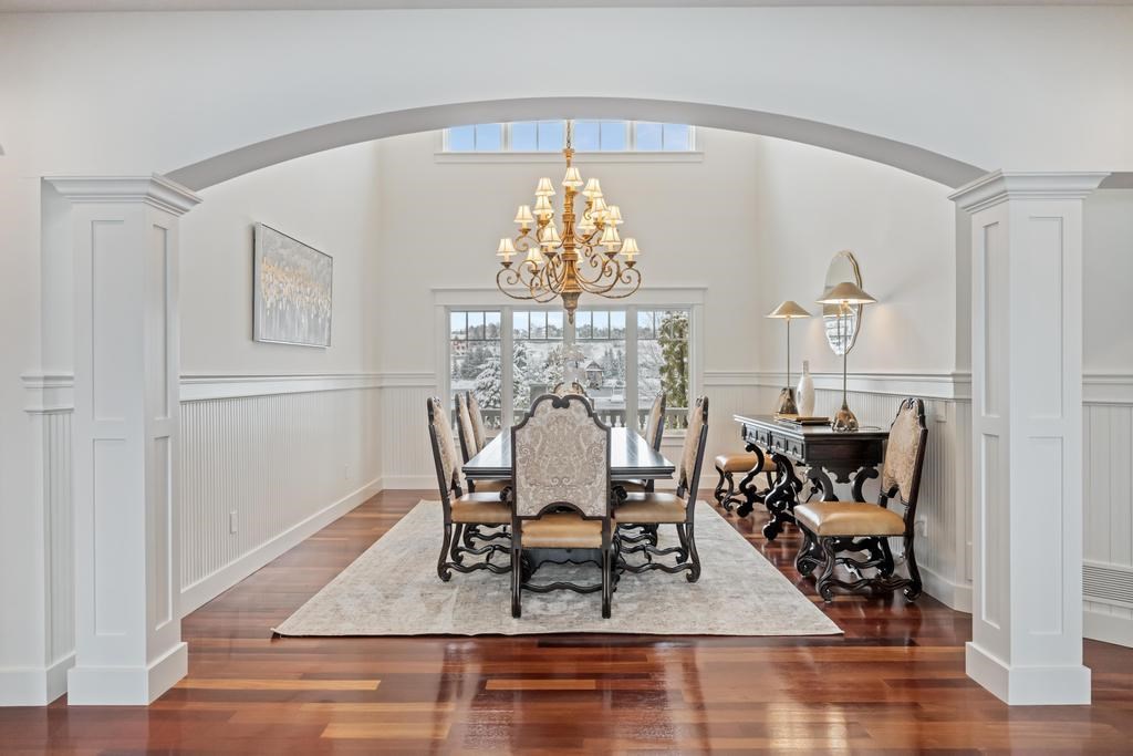 4050 Peninsula Drive