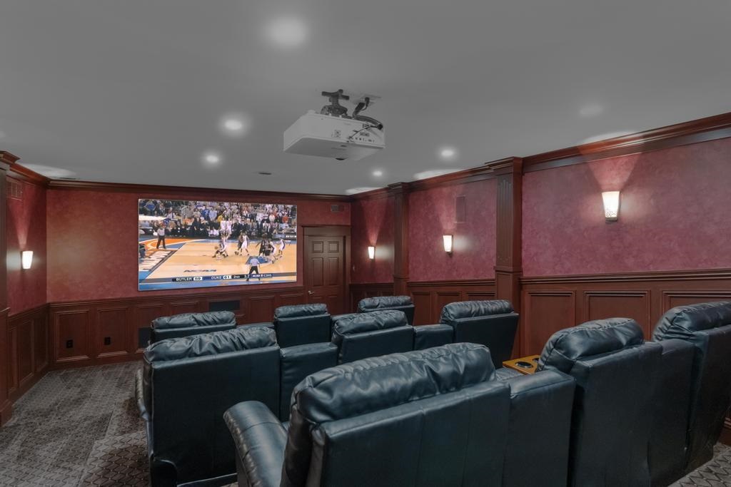 4050 Peninsula Drive