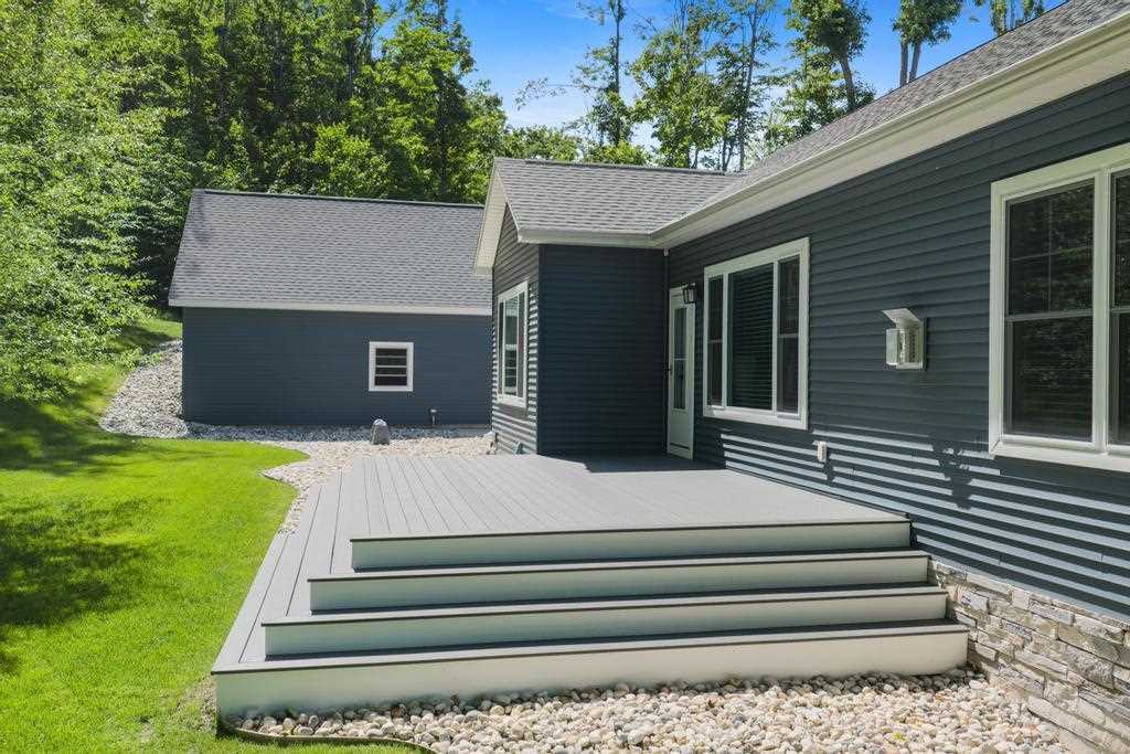 2155 Woodside Drive Unit: 13