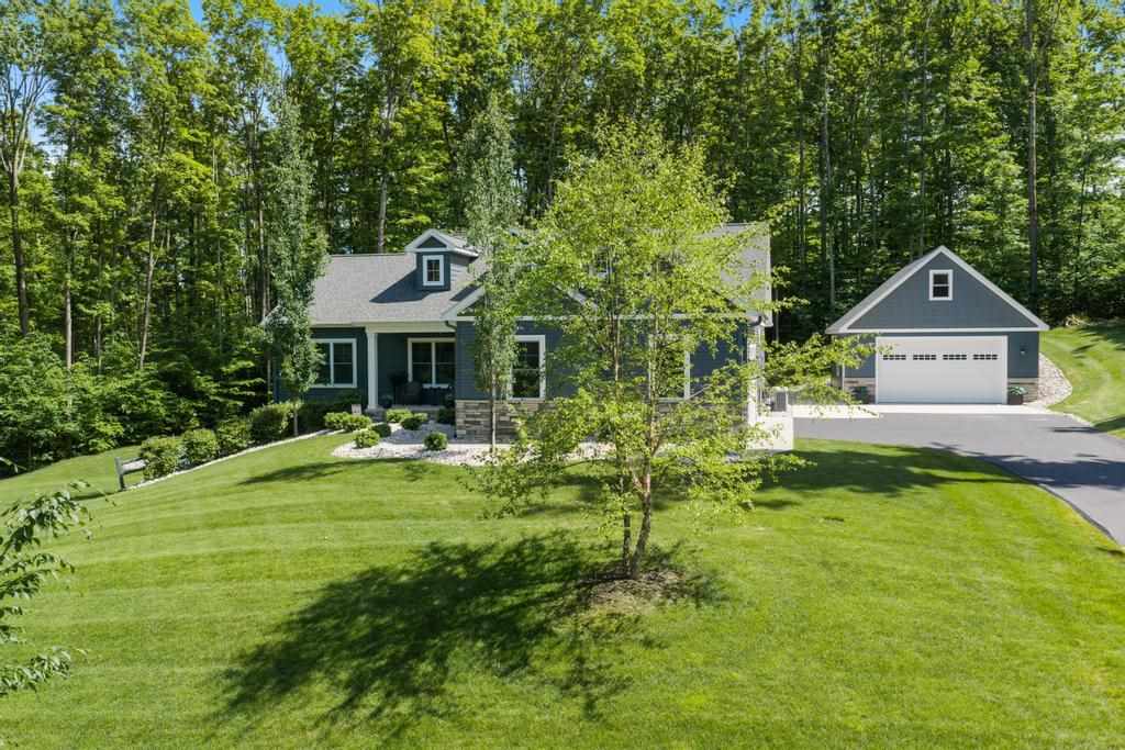 2155 Woodside Drive Unit: 13