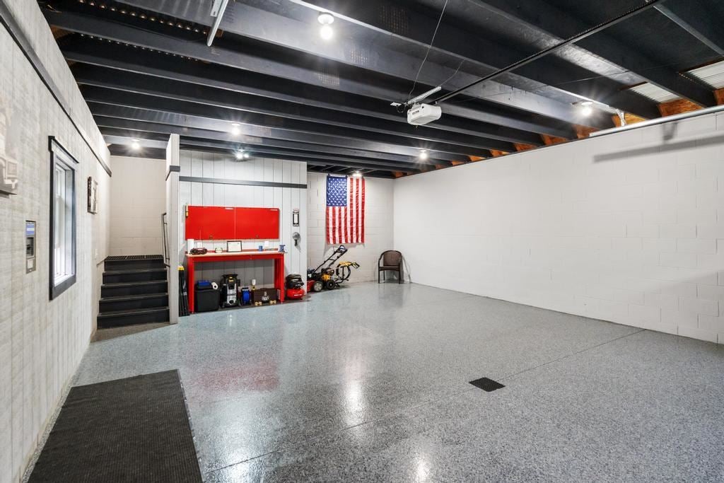 2155 Woodside Drive Unit: 13