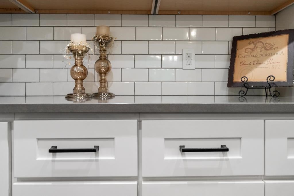 2155 Woodside Drive Unit: 13