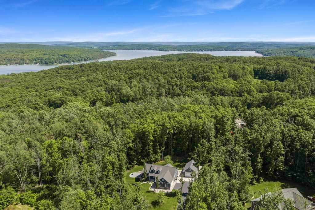 2155 Woodside Drive Unit: 13