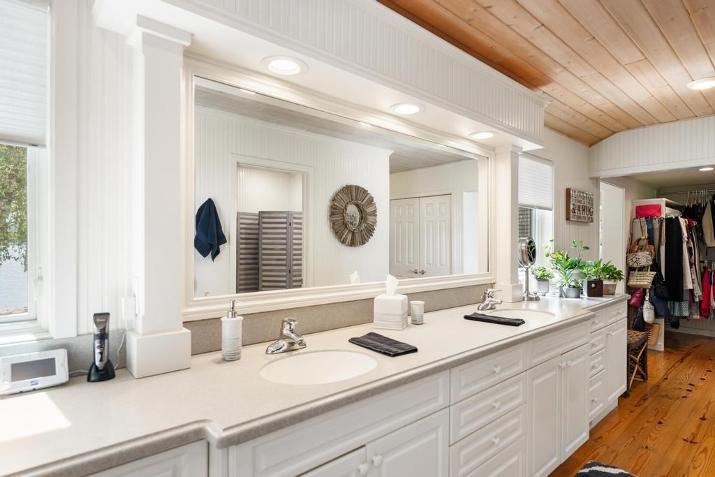 05520 Horton Creek Drive