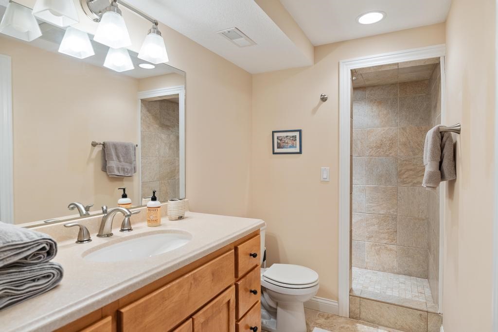 6331 Quarry View Drive Unit: 5