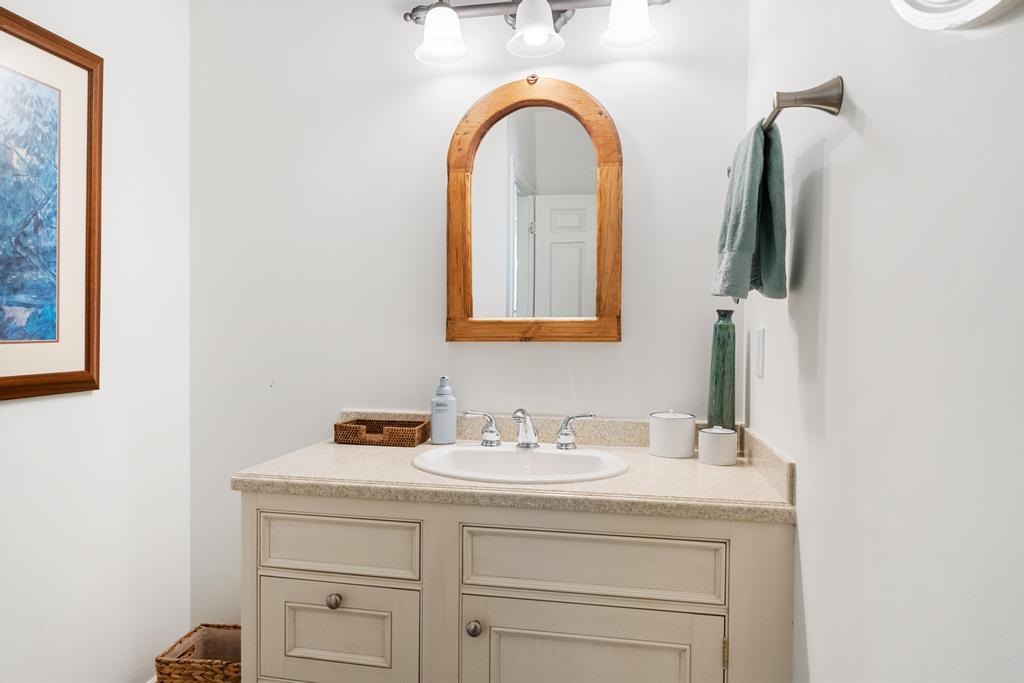 6331 Quarry View Drive Unit: 5