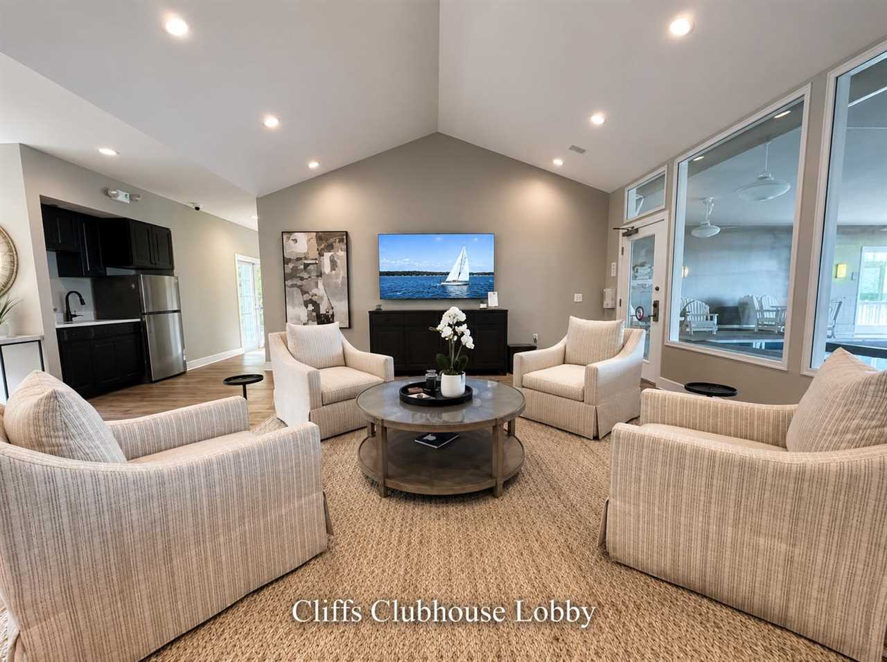 3676 Cliffs Drive Unit: 97