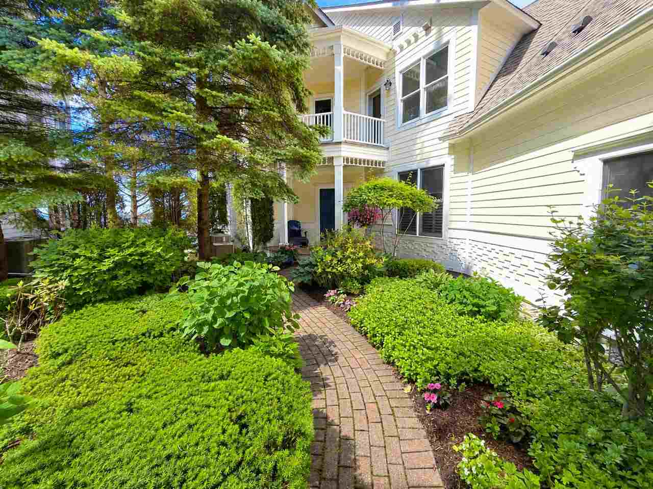 3676 Cliffs Drive Unit: 97