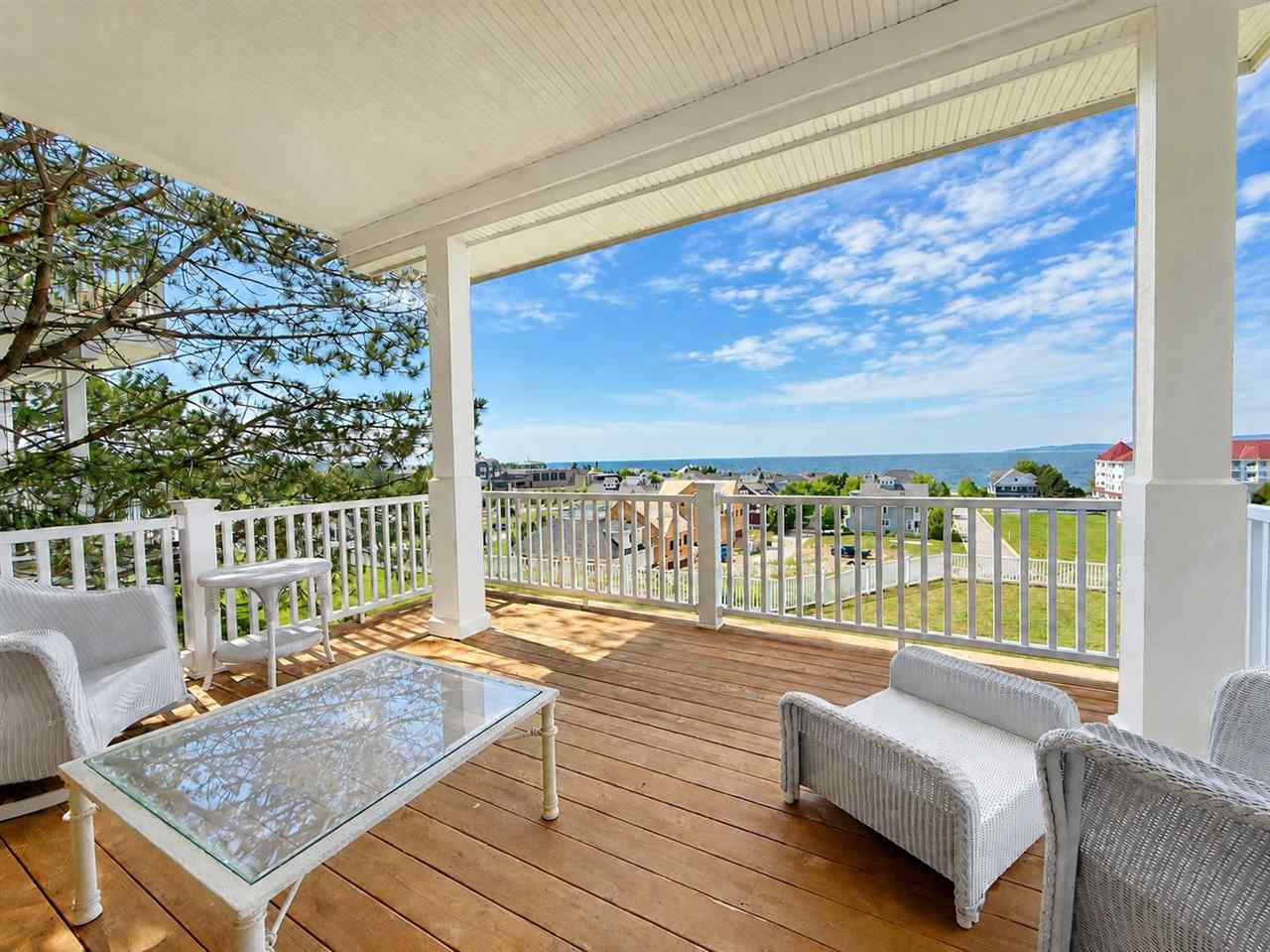 3676 Cliffs Drive Unit: 97