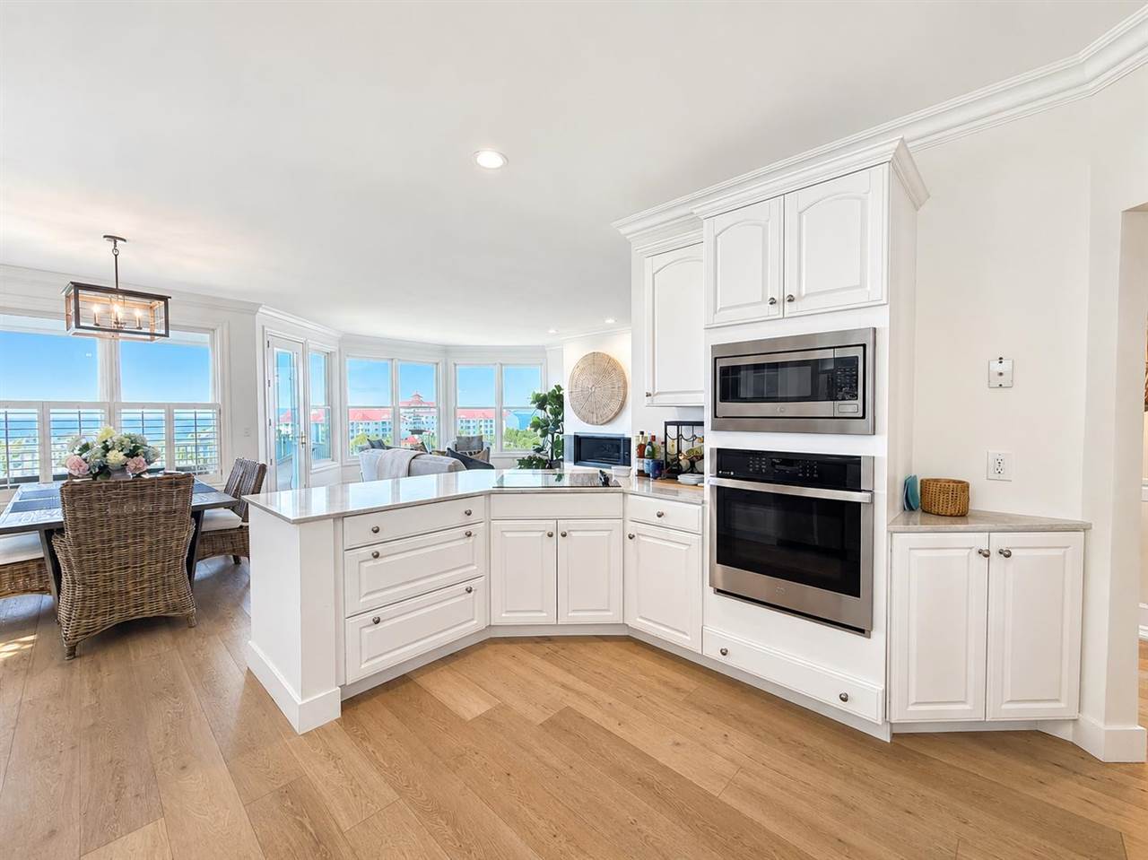 3676 Cliffs Drive Unit: 97