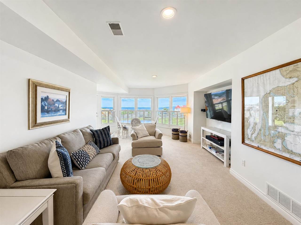 3676 Cliffs Drive Unit: 97
